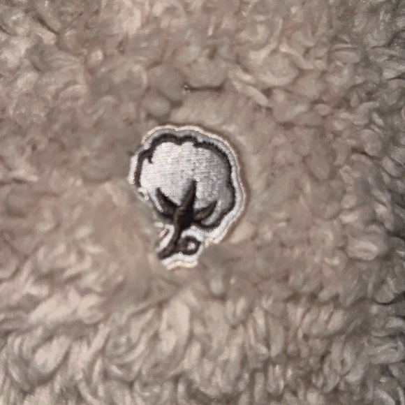 The Southern Shirt Co. -Sherpa Pullover with Pockets in Oyster size L - Picture 9 of 13